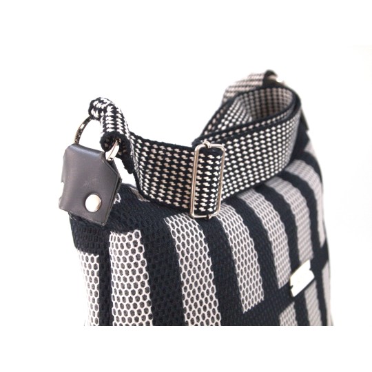 ZURRIOLA  MEDIANO BLANCO Y NEGRO